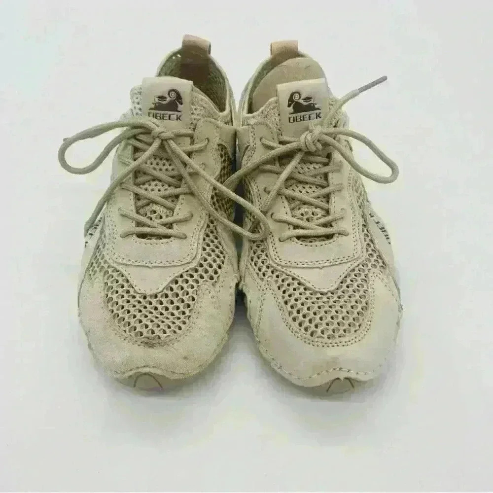 Dbeck Women’s Mesh Outdoor Hiking/Walking Shoes Beige